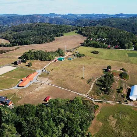 Ranci V Busi - Ve Srubu * Cim