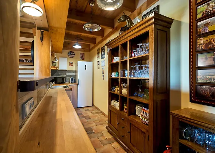 Ranci V Busi - Ve Srubu Cim